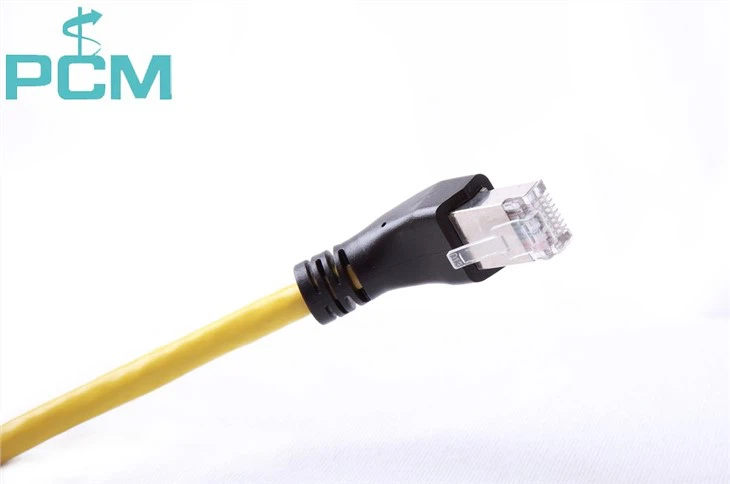 CAT5E Shielded 45° RJ45 Patch Cable