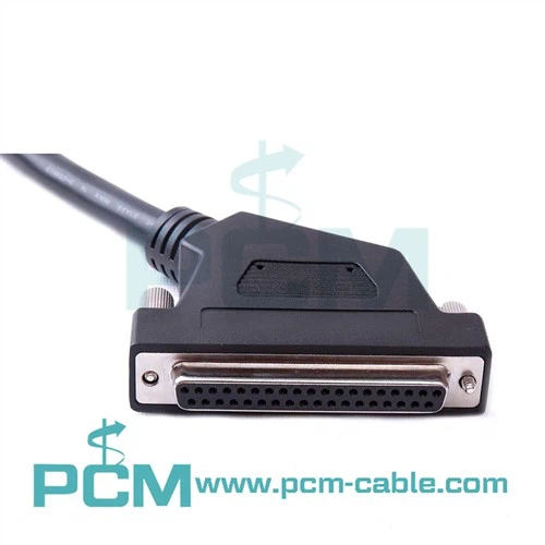 Kabel DB37 samec-female s 45-stupňovým úhlem